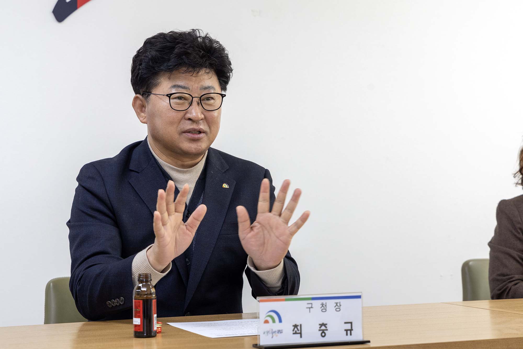 250210_기탁식 - 으뜸새마을금고 본점, 백미 (20kg 115포, 10kg 29포) 기탁 이미지4