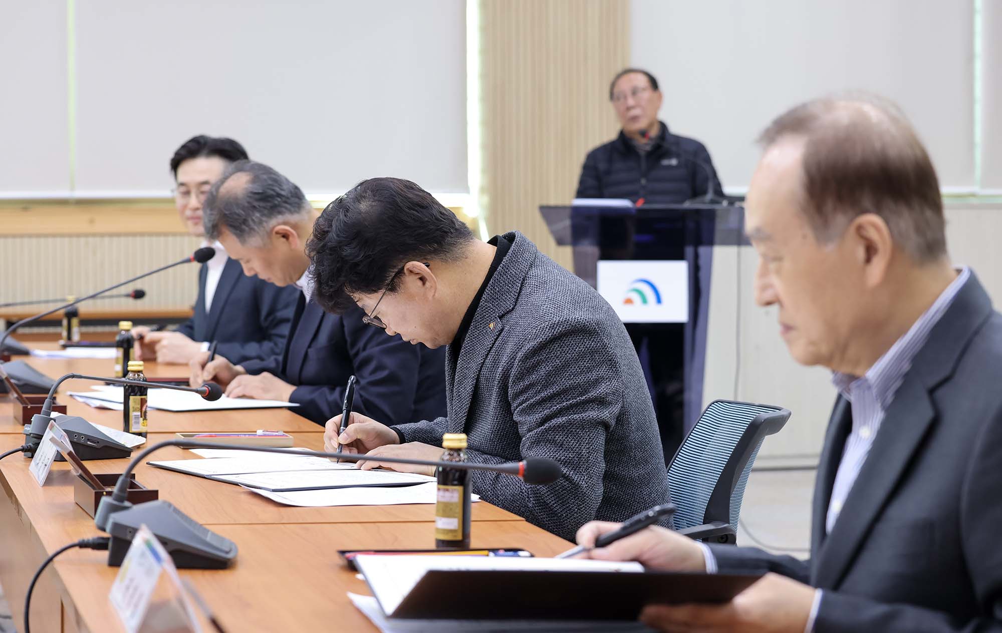 250220_신탄진역 인천공항버스 운행 정류소 설치 협약식 이미지3