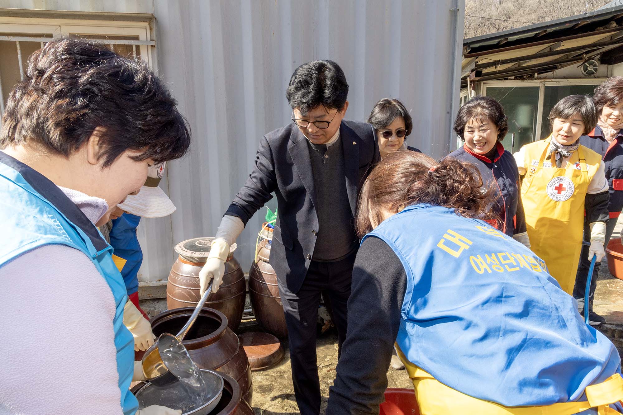 250227_여성단체협의회 주관 전통 장(醬) 담그기 이미지2