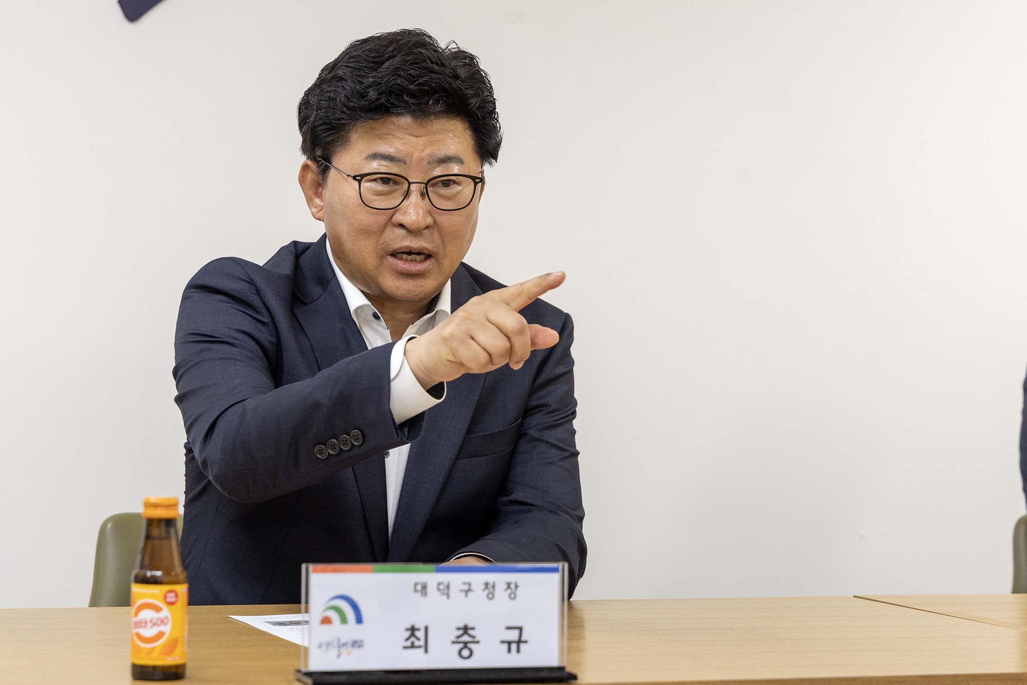 250404_기탁식 - 신탄진동 대우 새여울아파트 입주민 산불피해 성금 기탁 이미지2