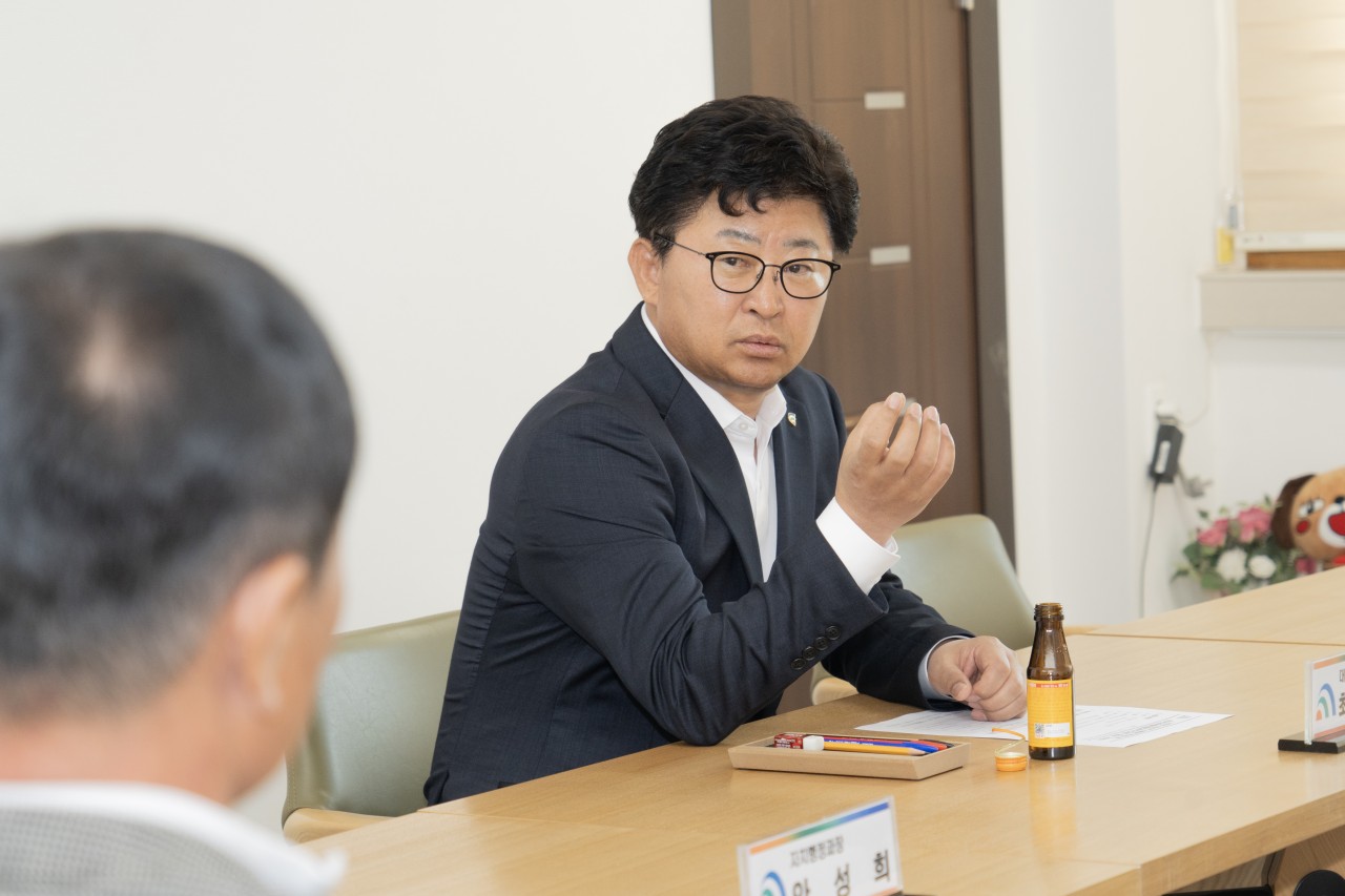 250411_한국자유총연맹대덕구지회, 영남지역 산불피해 복구를 위한 성금전달 이미지2