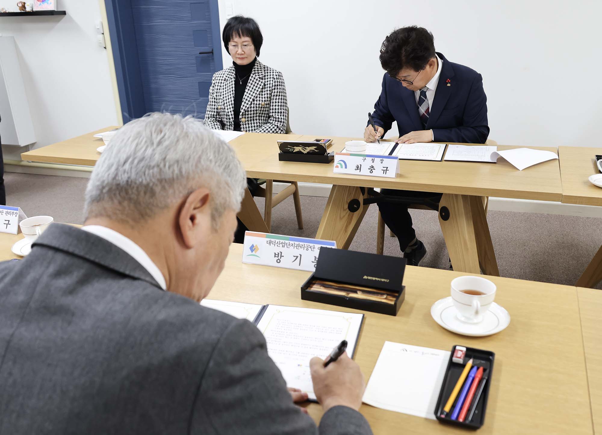 251217_대덕구·대덕산업단지관리공단, 신탄진 ↔ 인천공항버스 운행 활성화를 위한 상호홍보 업무협약 이미지3