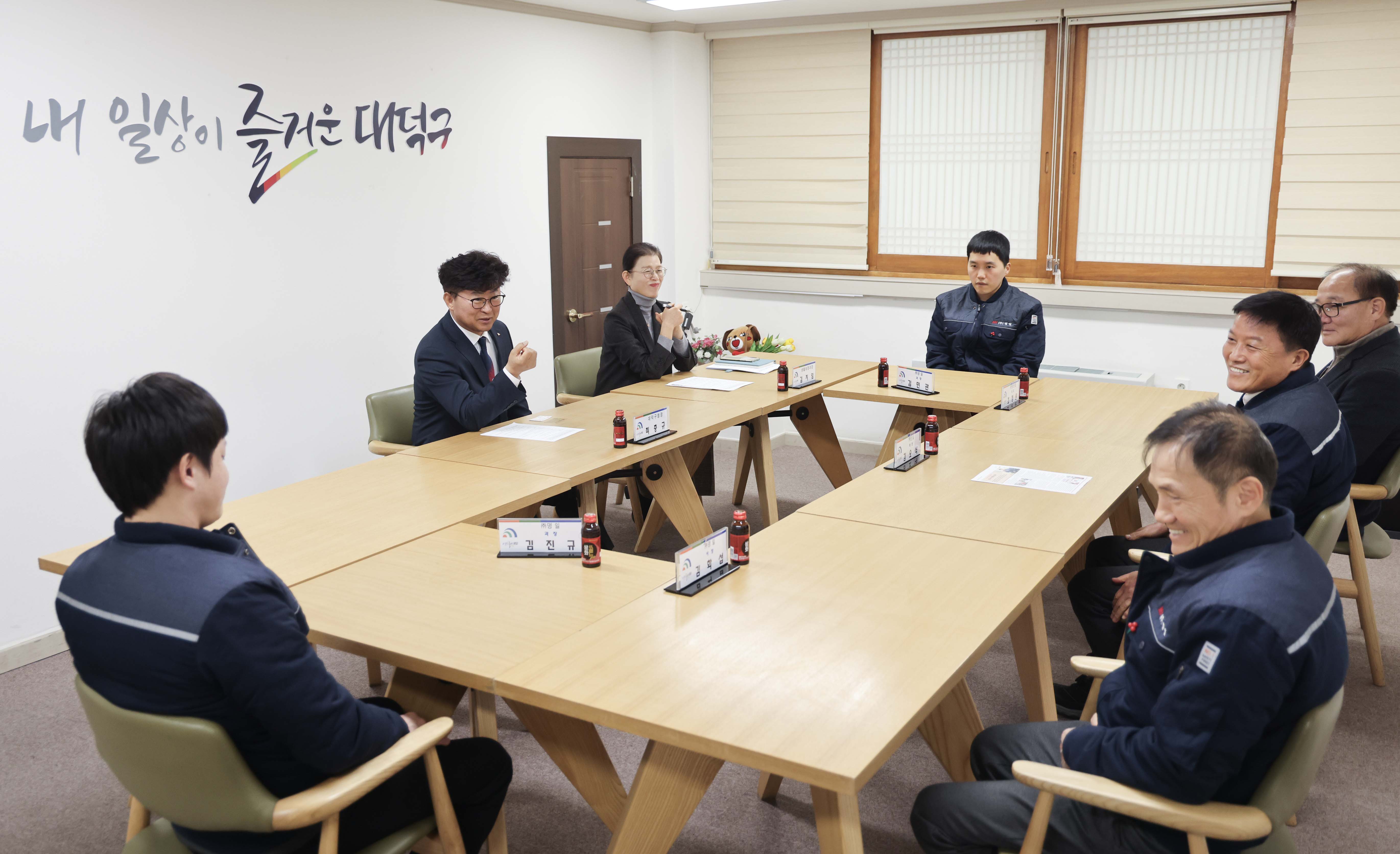 230115_기탁식 - (주)명일·(주)신원산업·(주)코리아엔지니어링, 장학금 기탁 이미지3