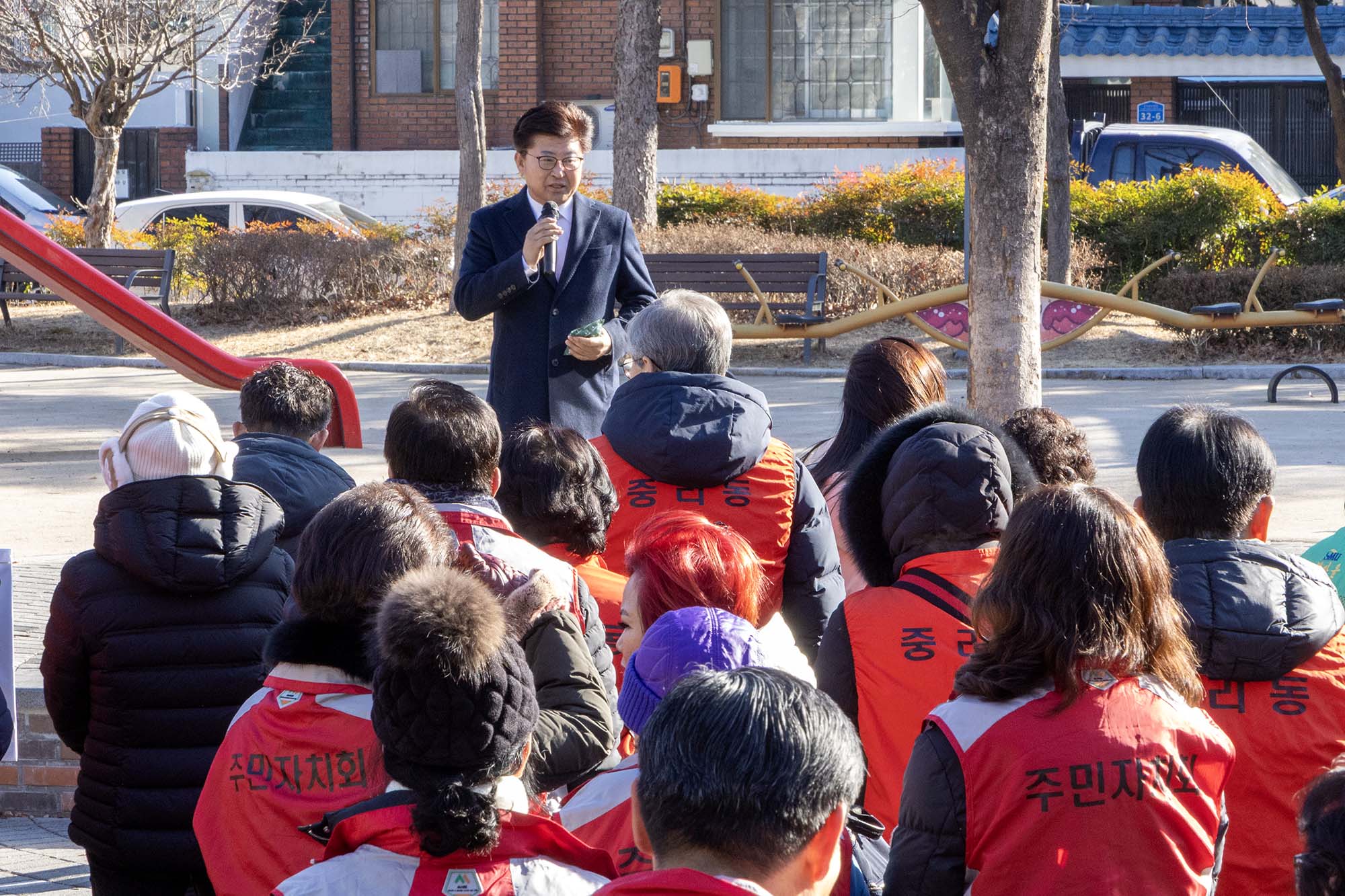 260209_중리동 자생단체 설맞이 마을 대청소 이미지1