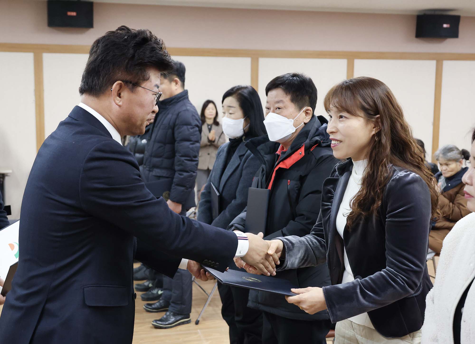 260209_법1동 주민자치위원 위촉식 이미지2