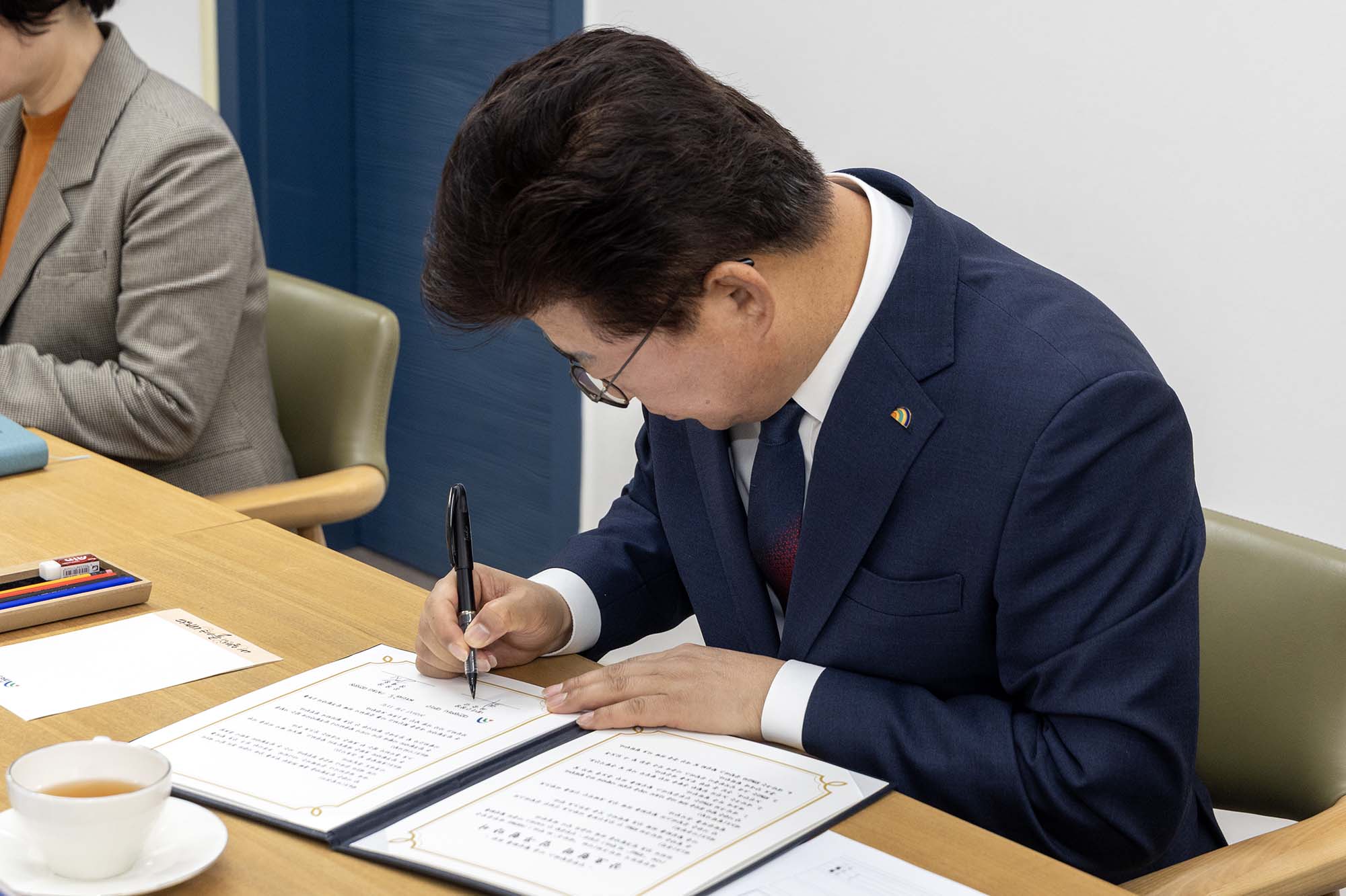 260211_KT&G, 인천공항버스 상호홍보 업무협약 이미지4