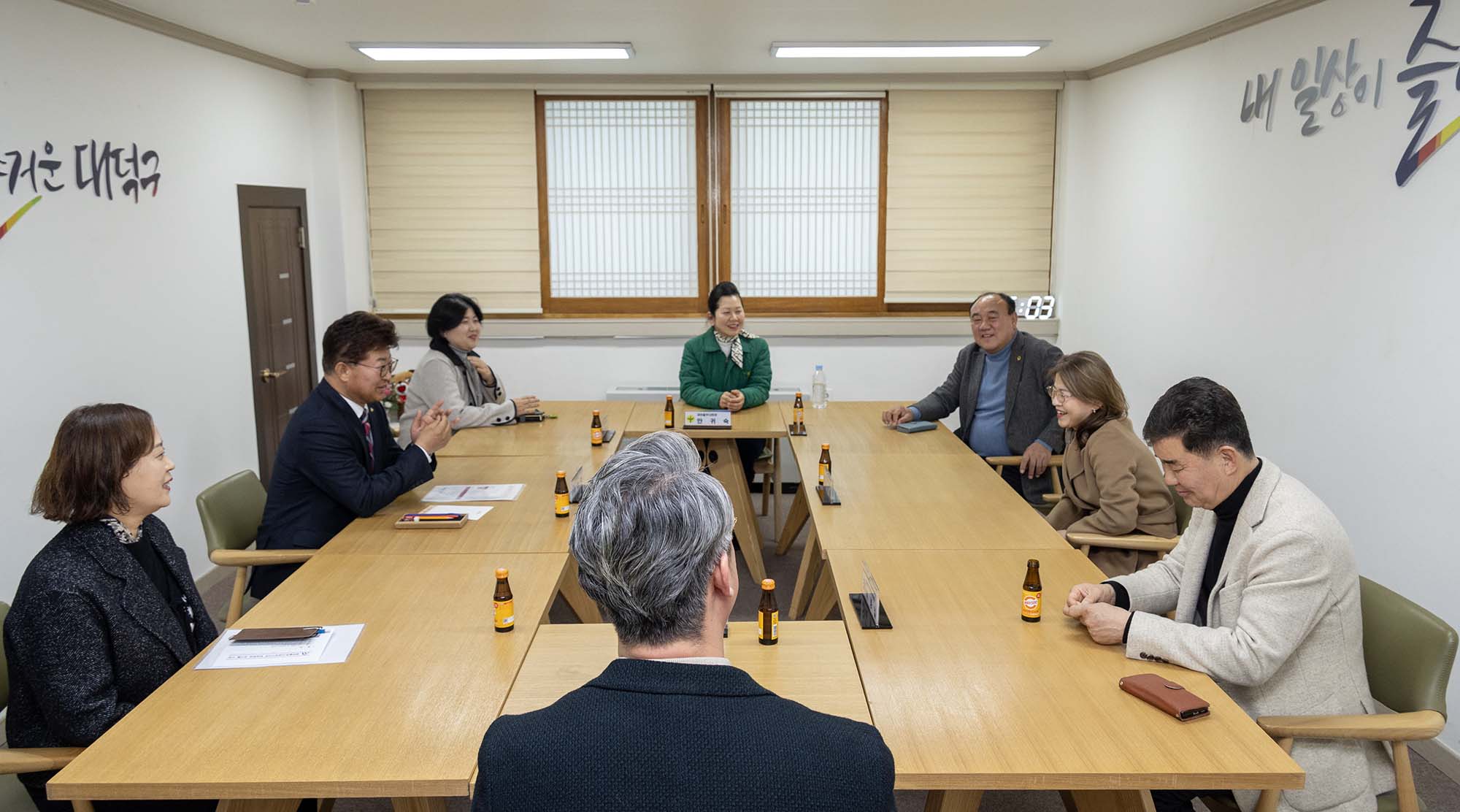 260219_새마을문고대덕구지부 퇴임회장 감사패 수여 이미지3