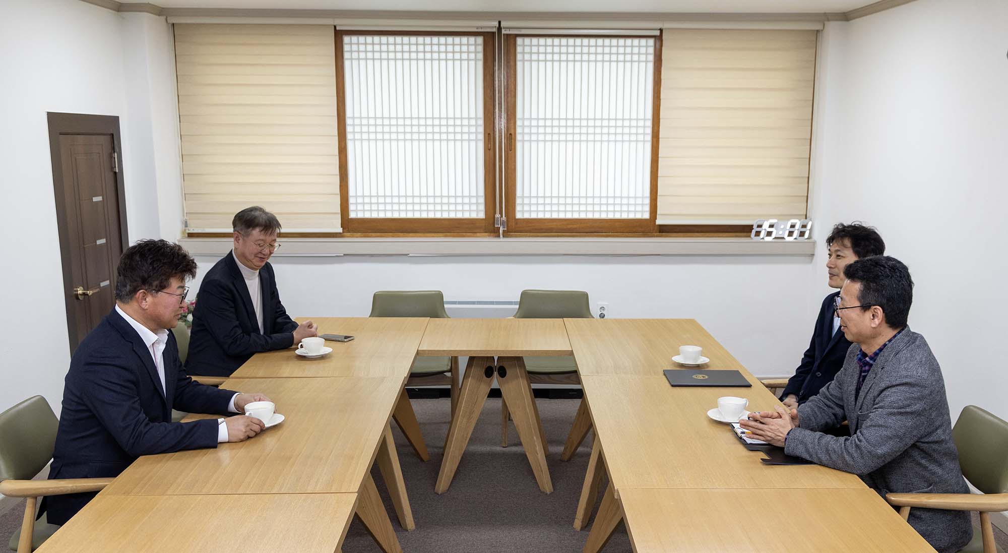 260226_중리동 도시재생 정비지원센터장 위촉식 이미지2