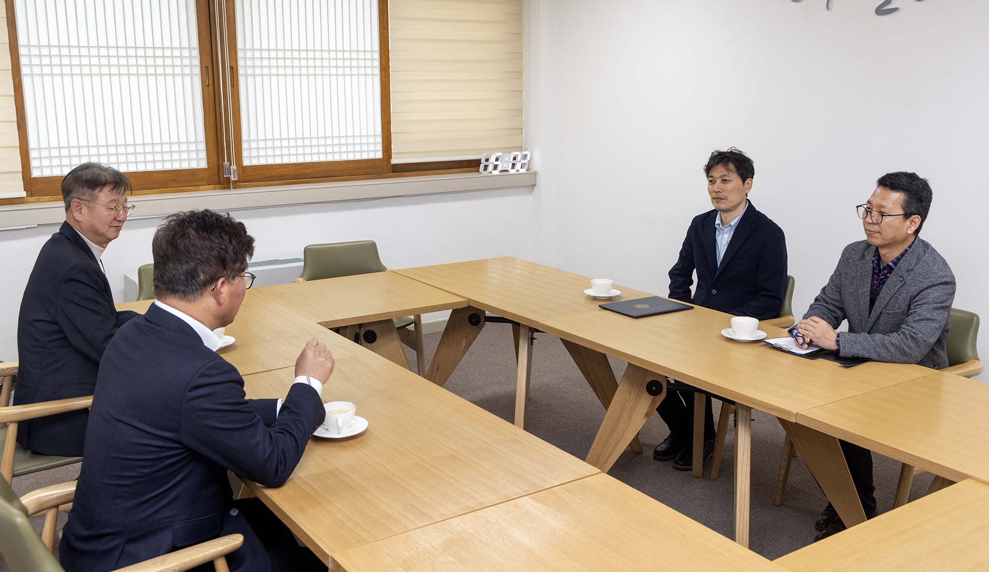 260226_중리동 도시재생 정비지원센터장 위촉식 이미지4