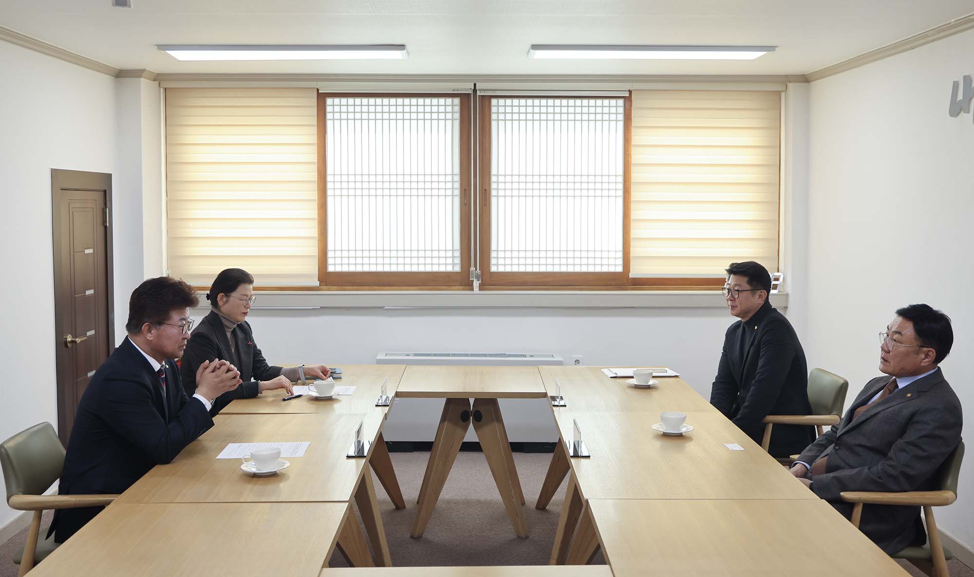 260305_기탁식 - 대전사랑시민협의회 식료품키트 기탁 이미지3