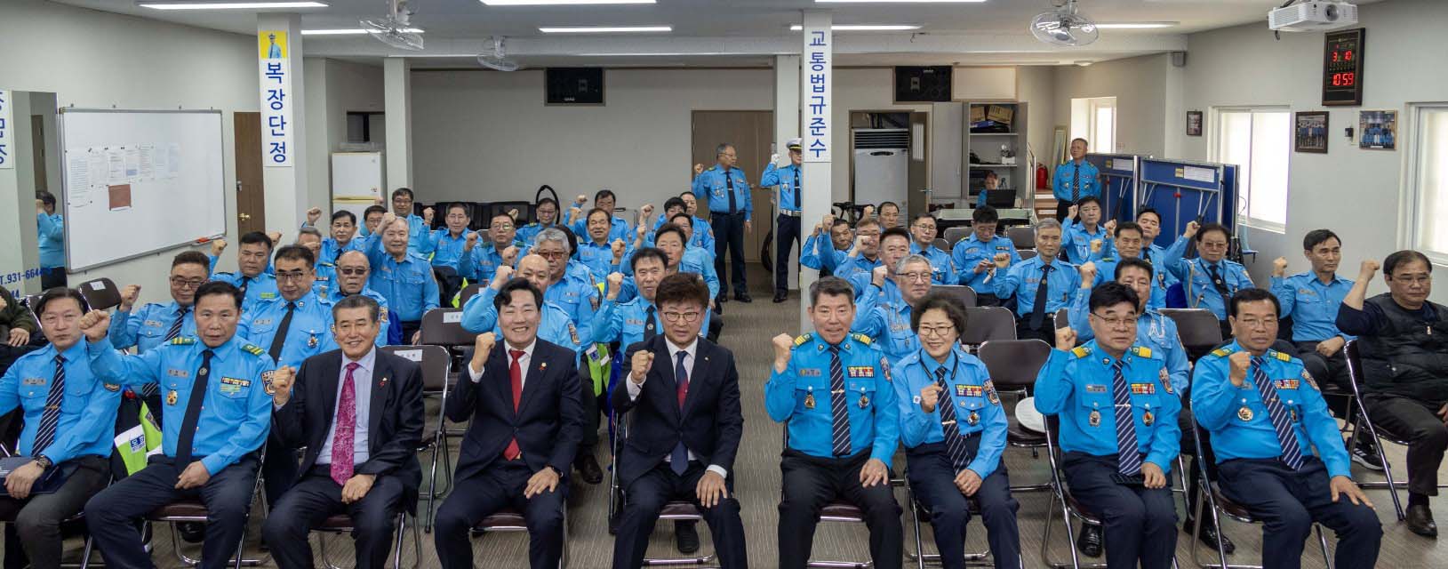 260310_2026년도 1/4분기 모범운전자회 유공 표창 수여 이미지5