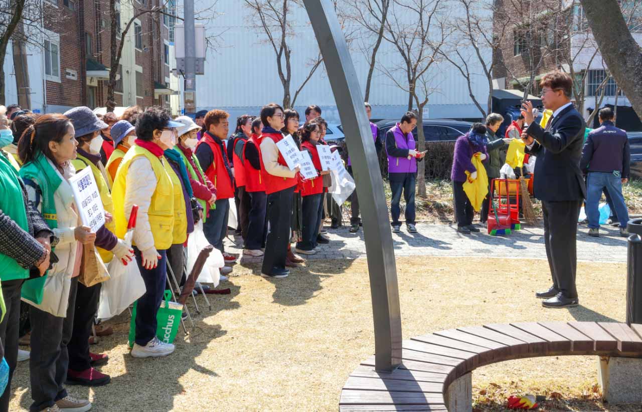 260313_비래동 새봄맞이 대청소 및 산불예방 캠페인 이미지3
