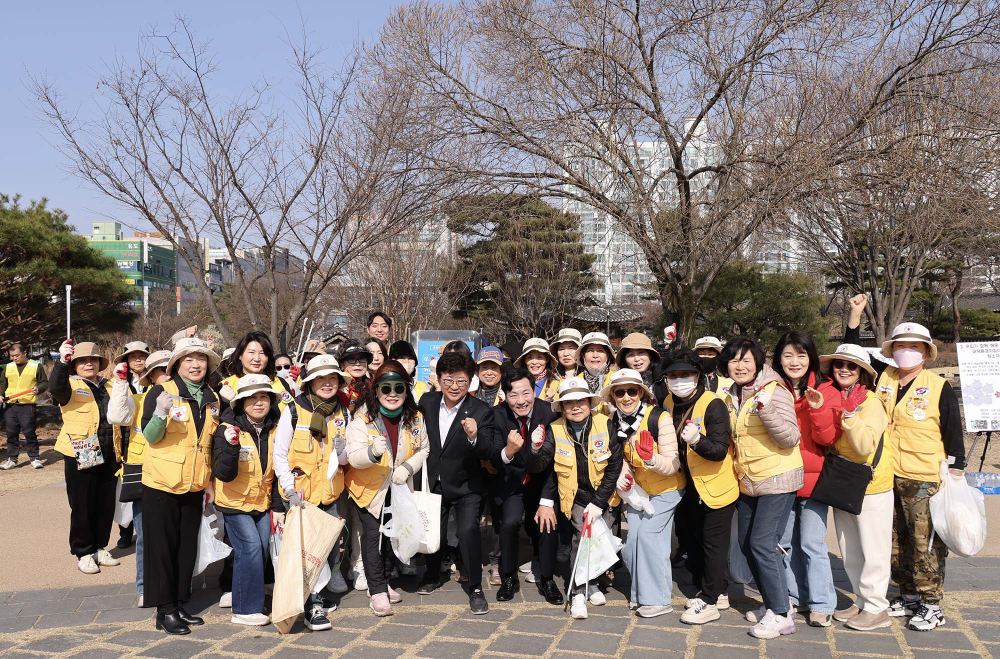 260314_'대덕 환경 지킴이' 탄소중립 자원봉사 캠페인 이미지9