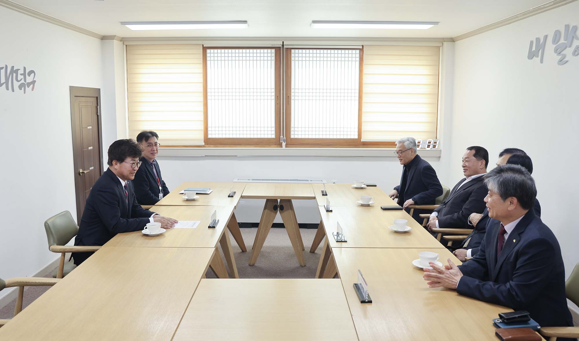 260320_기탁식 - MG새마을금고 대덕구협의회, 대덕물빛축제 후원금 기탁 이미지2