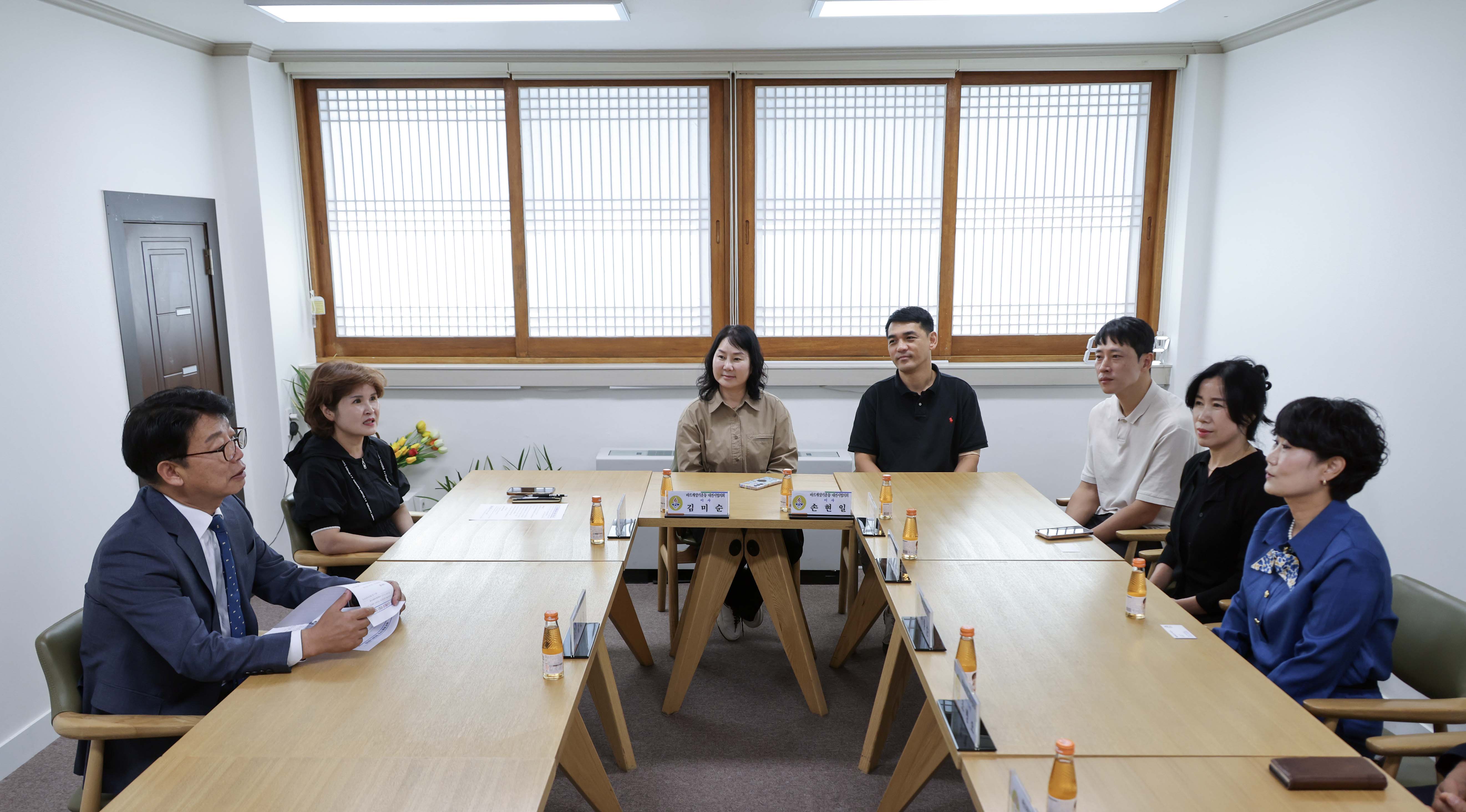 260907_기탁식 - 올젠 NC백화점 대전유성점, 이웃돕기 의류(가을남성복) 기탁 이미지2