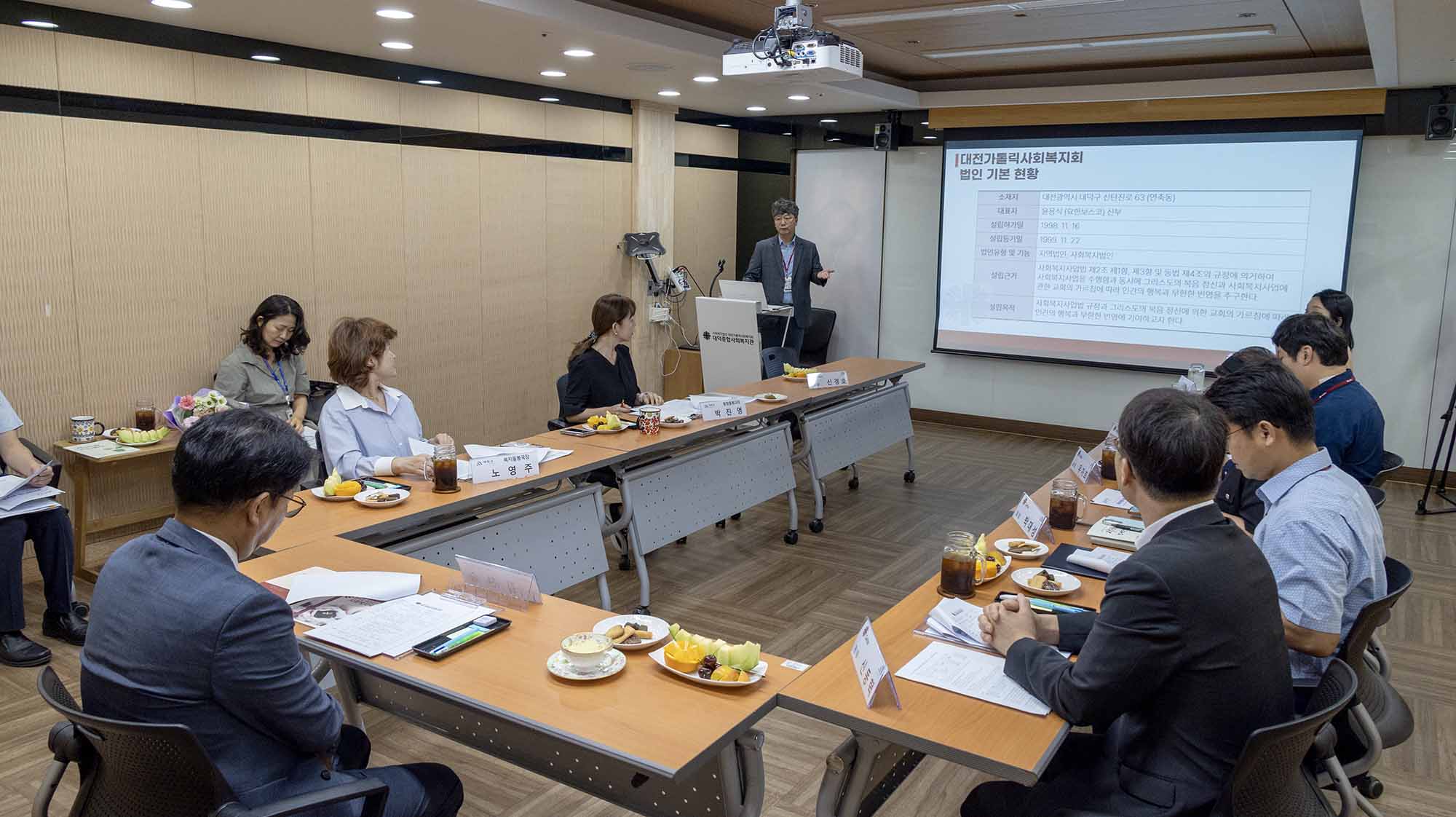260910_유관단체 격려 방문(대덕종합사회복지관, 재향군인회, 보훈회관) 이미지2