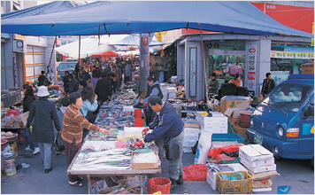 新滩津 传统市场